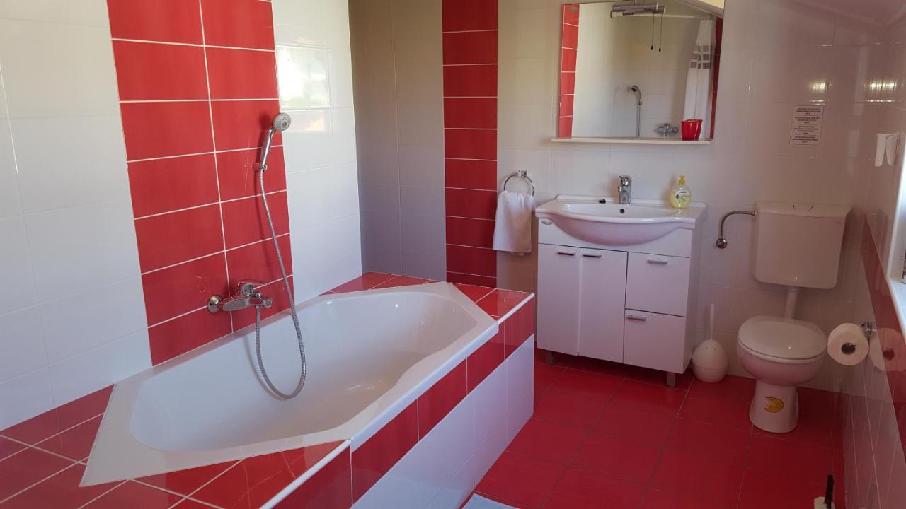 וודיצה Apartment Danijela מראה חיצוני תמונה